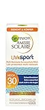 Garnier Ambre Solaire UV Sport Multi-Resistente Sonnenschutz-Milch, LSF 30, Outdoor Sonnencreme für Sportler, 50 ml