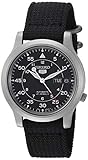 Seiko 5 Automatische Herrenuhr mit schwarzem Ziffernblatt, analogem Display und schwarzem Stoffarmband SNK809K2
