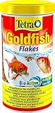 Tetra Goldfish, Flockenfutter für alle Goldfische und andere Kaltwasserfische, Futtermischung Hauptfutter Alleinfutter Flockenmix, 1 Dose (1 x 1 L)